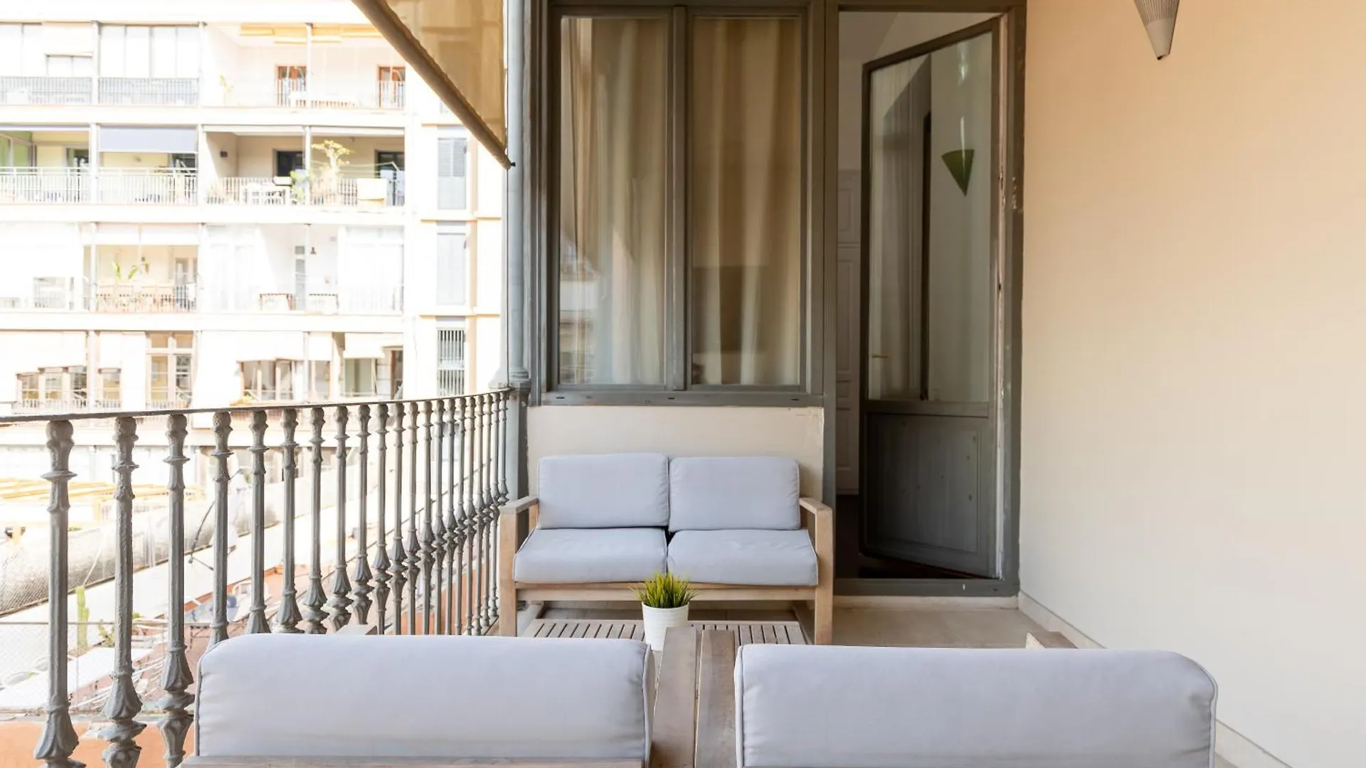 Bcn Apartments 41 Barcelona 0*,  Spain
