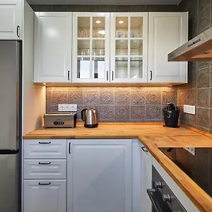  Appartement Bbarcelona Fira Superior Flats